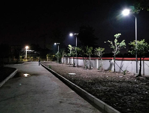 太陽(yáng)能路燈